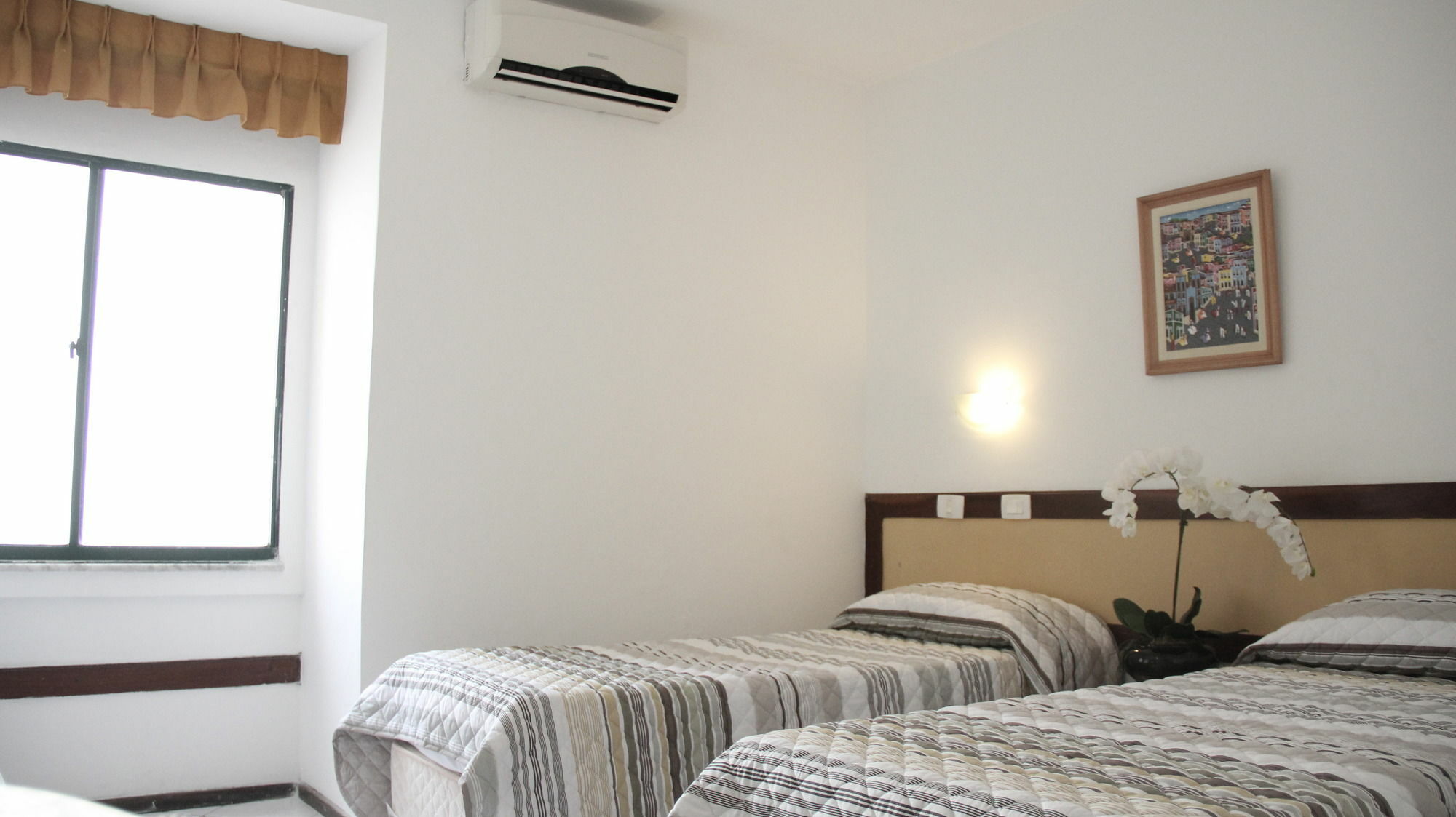 Rede Andrade Mar - Rio Vermelho Hotel 3*