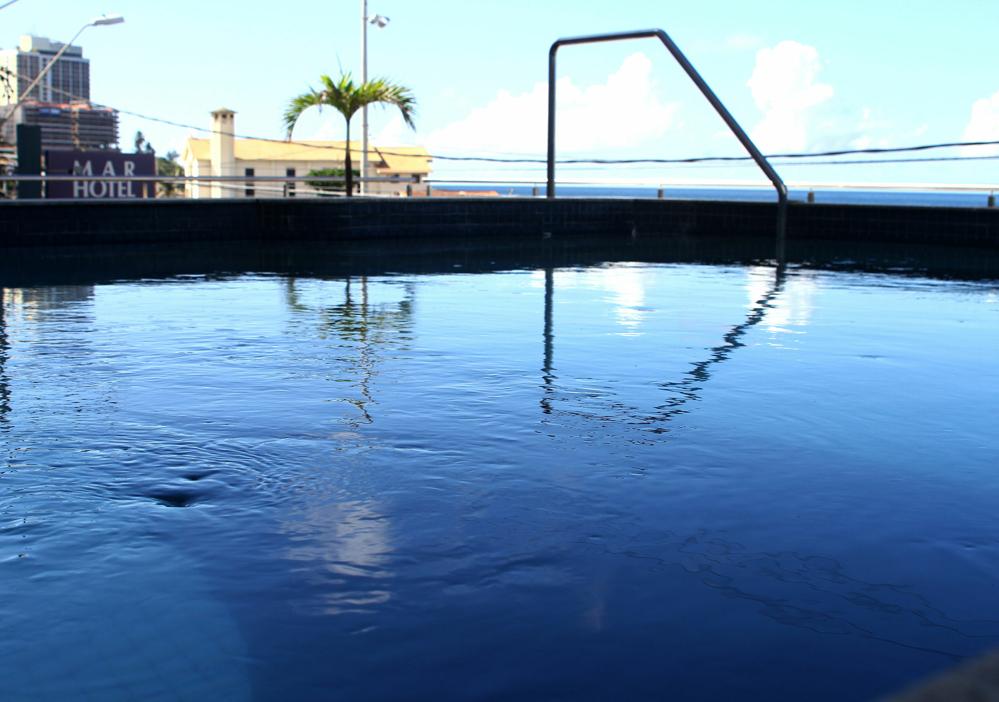 Hotel Rede Andrade Mar - Rio Vermelho 3*